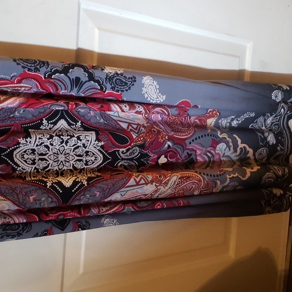 Dress - Picture 4 of 7
